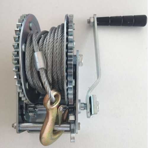 Winch 1200 lb with Cable & Hook
